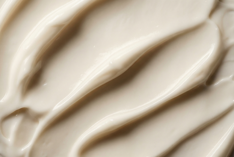 Schützt vor oxidativem Stress (Vitamin E, pflanzliche Öle).